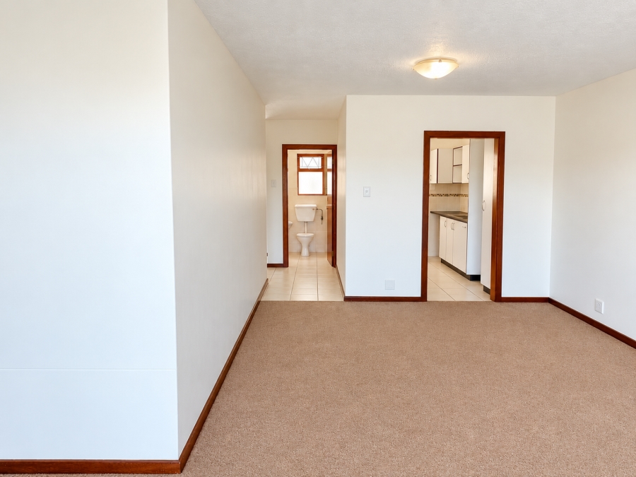 To Let 2 Bedroom Property for Rent in Beacon Bay Eastern Cape